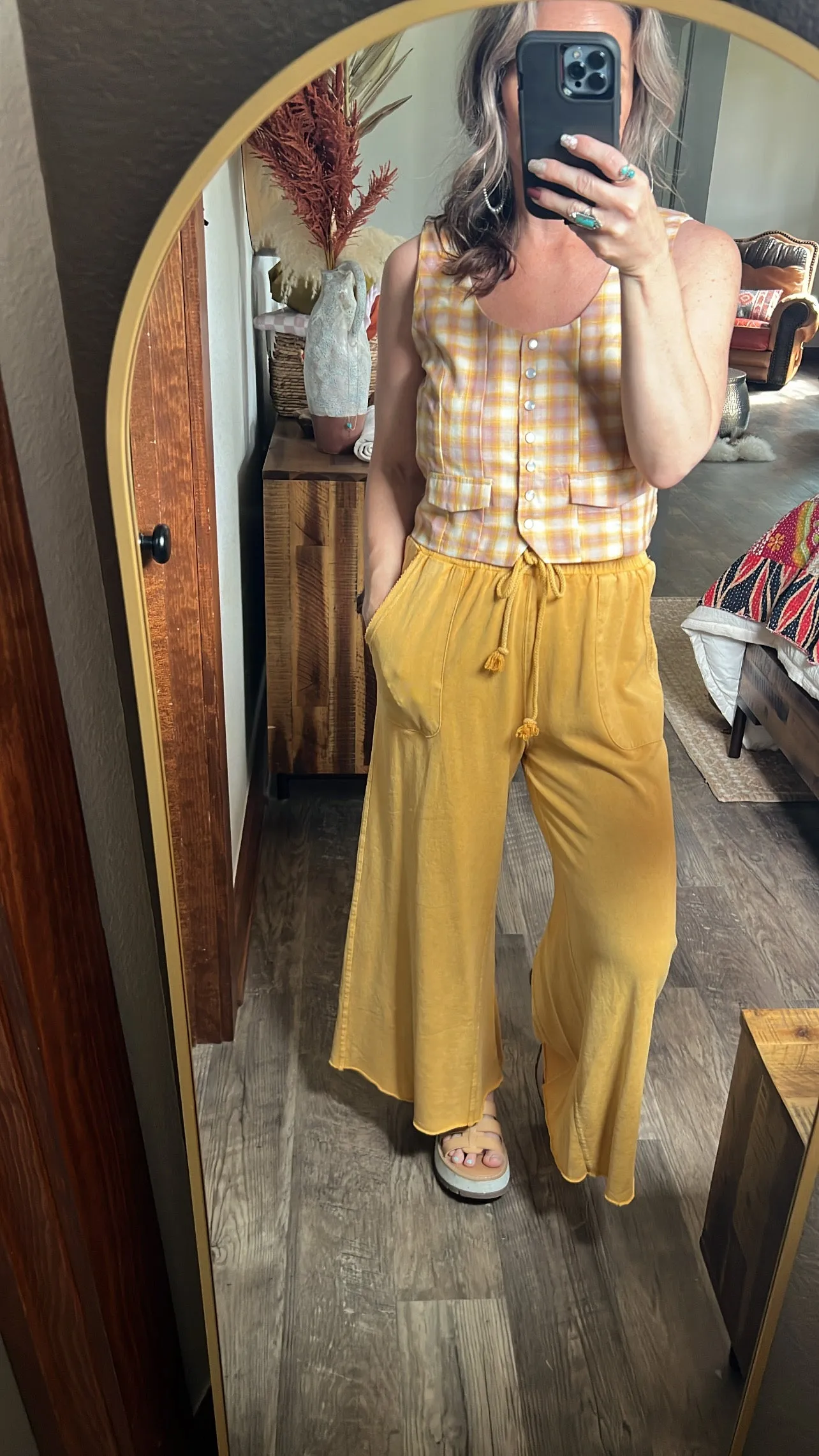 1086 PEARL SNAP MUSTARD PLAID VEST