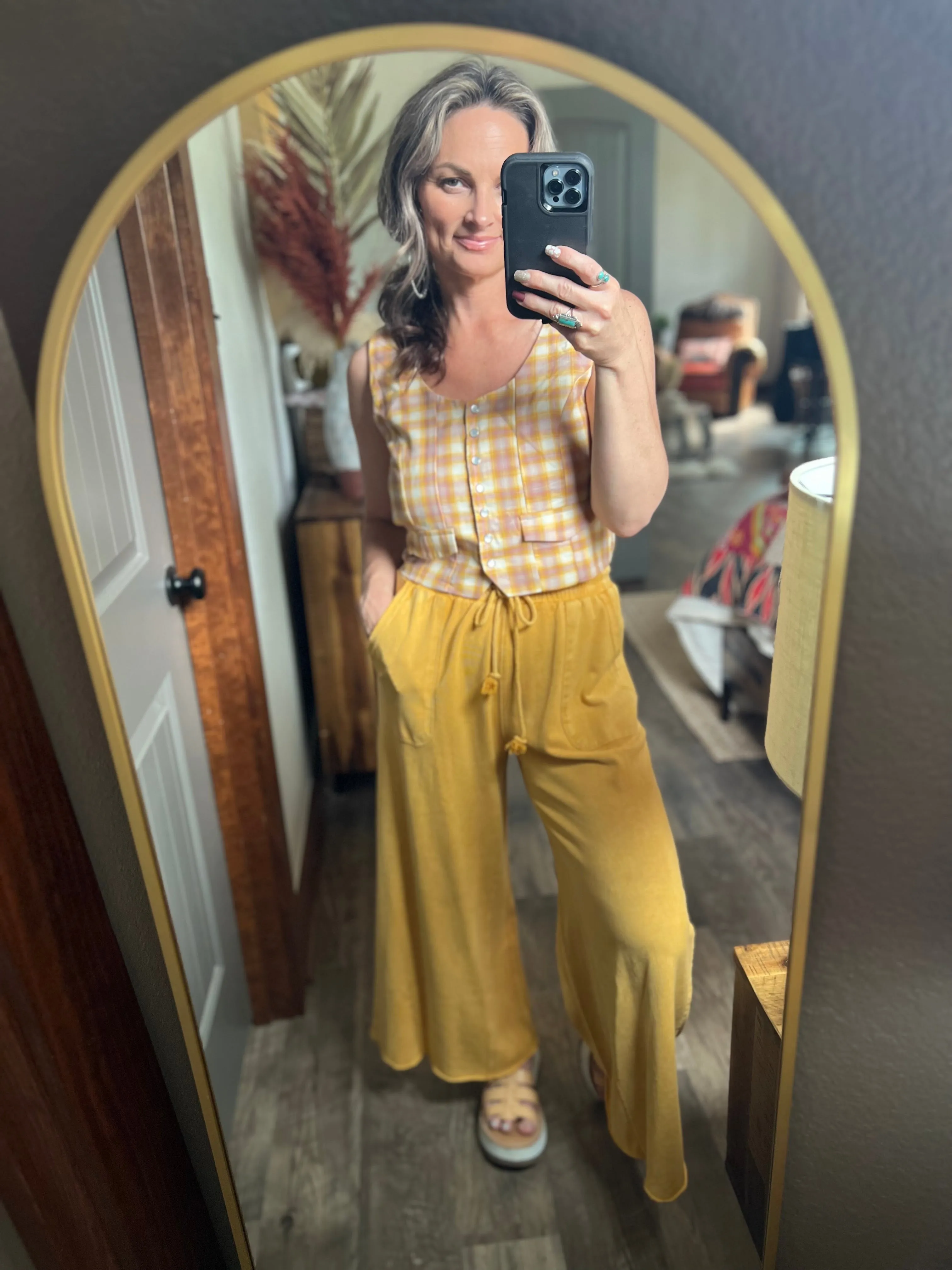 1086 PEARL SNAP MUSTARD PLAID VEST