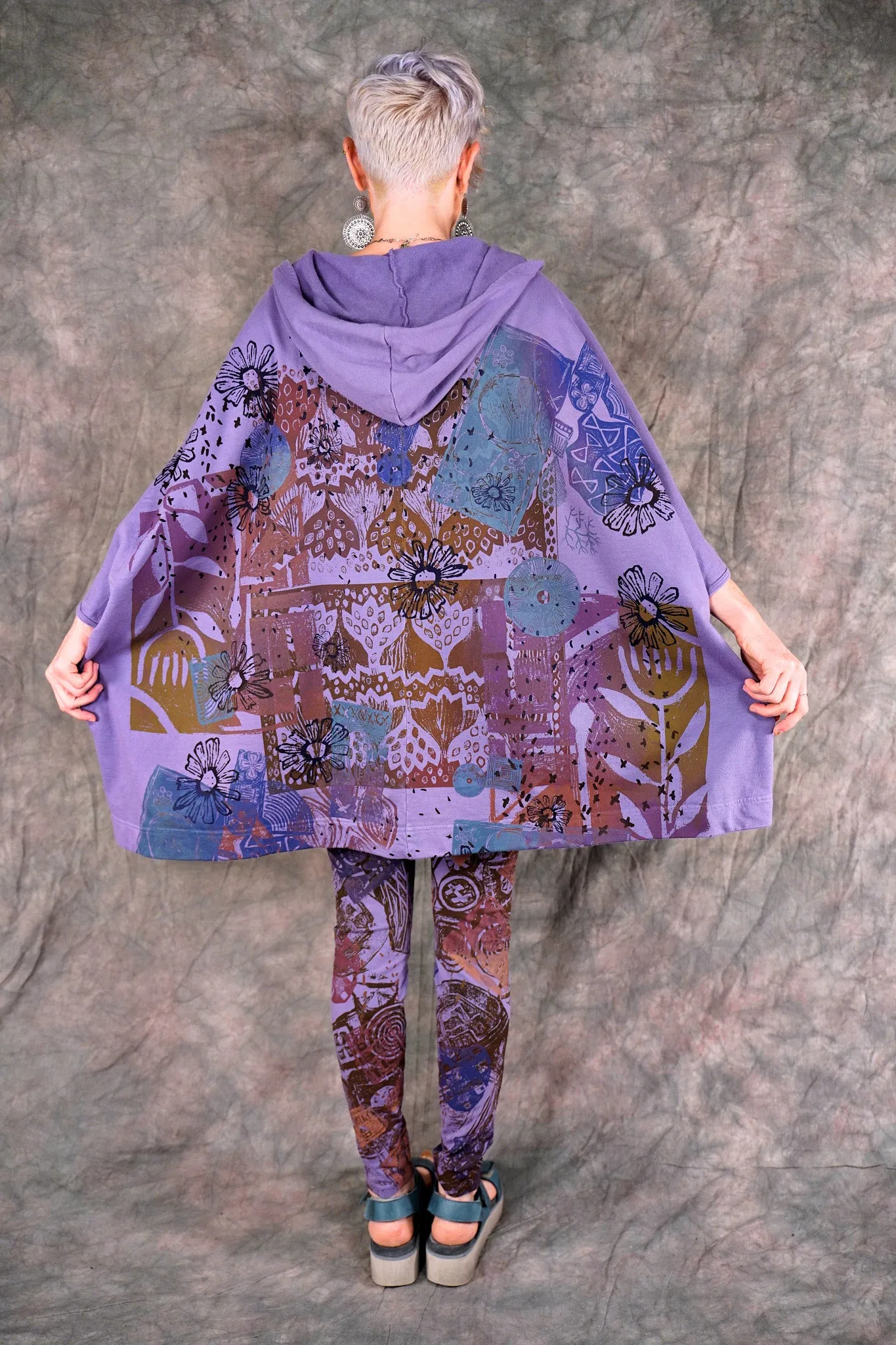 5307 Postcard Zipper Vest Violet-P