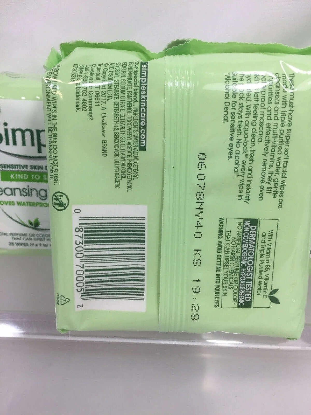 (7) Simple Sensitive Cleansing Wipes Make Up Removes Waterproof 7ct & 25ct 121tt
