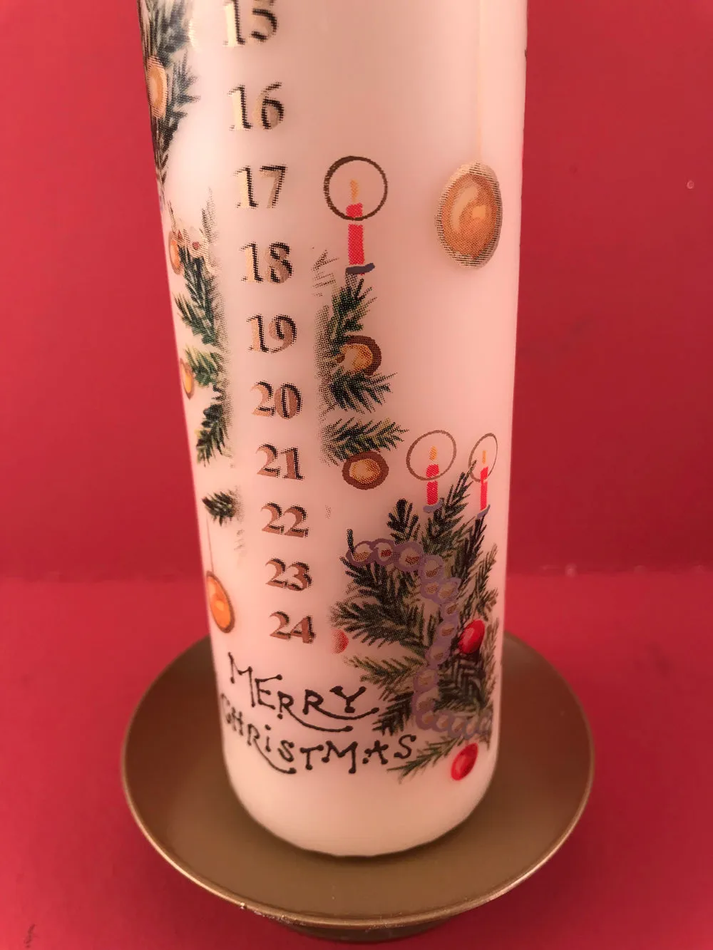 Advent Pillar Candle: Merry Christmas