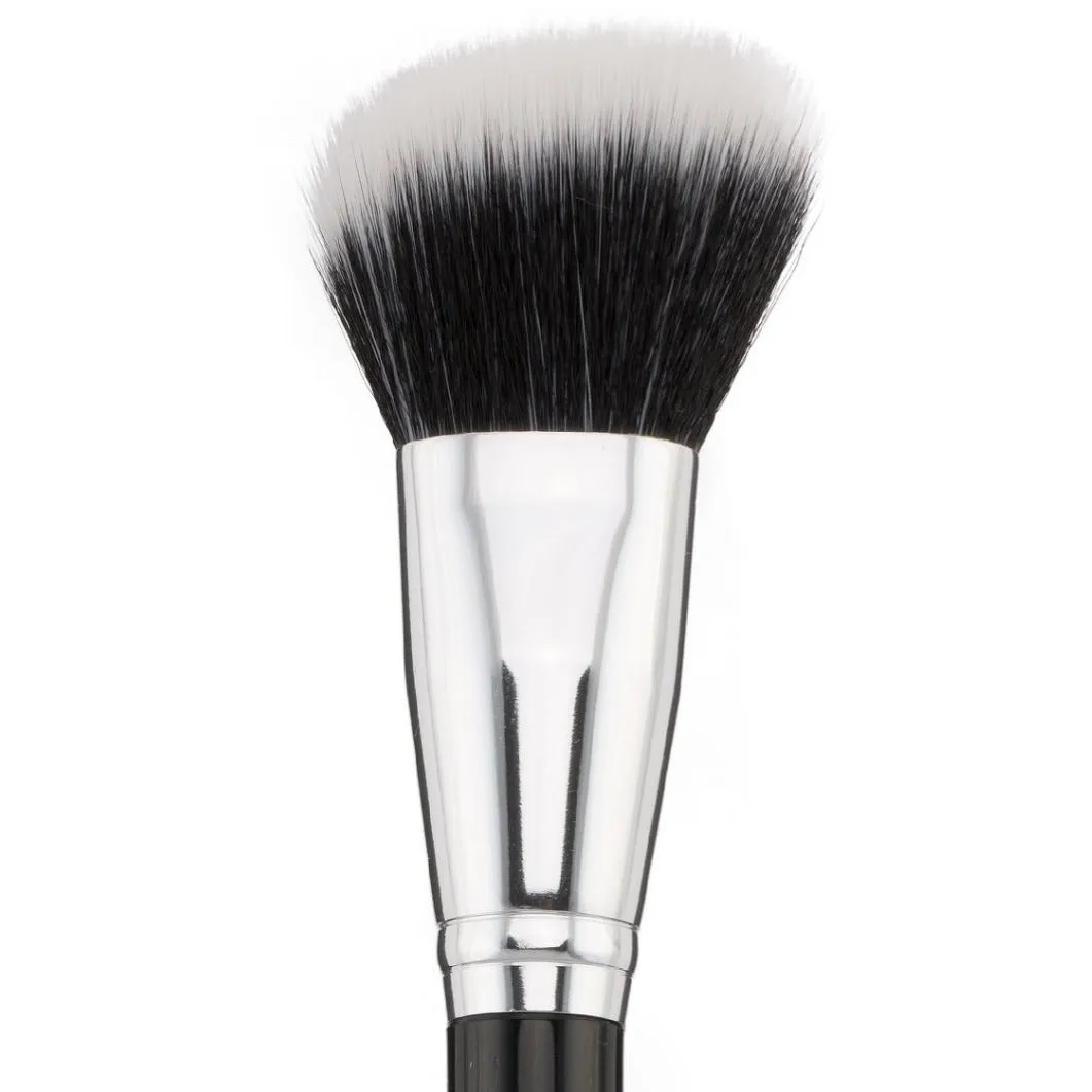 Angled Bronzer Brush F202