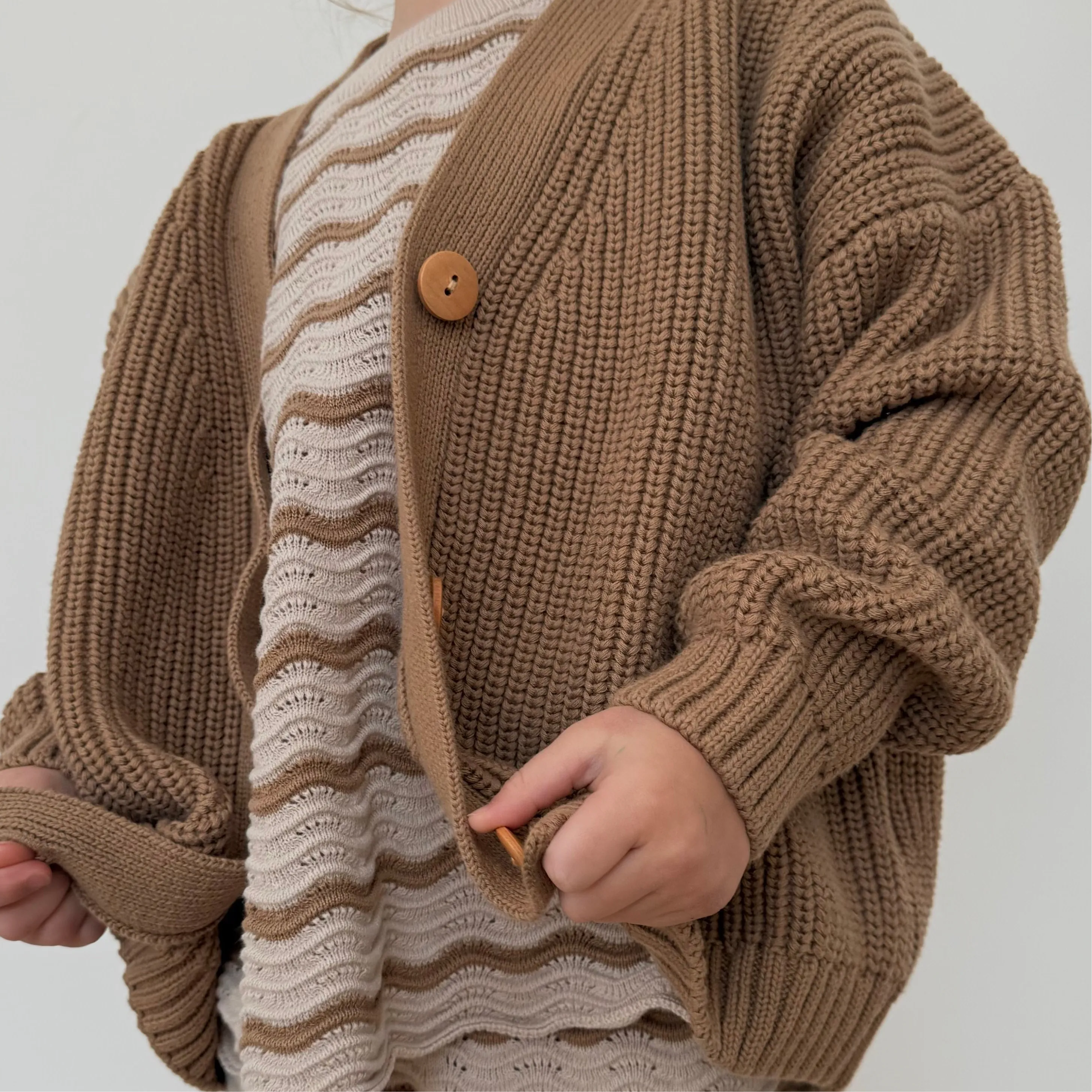 Avery Chunky Knit Oversize Cardigan (Latte)