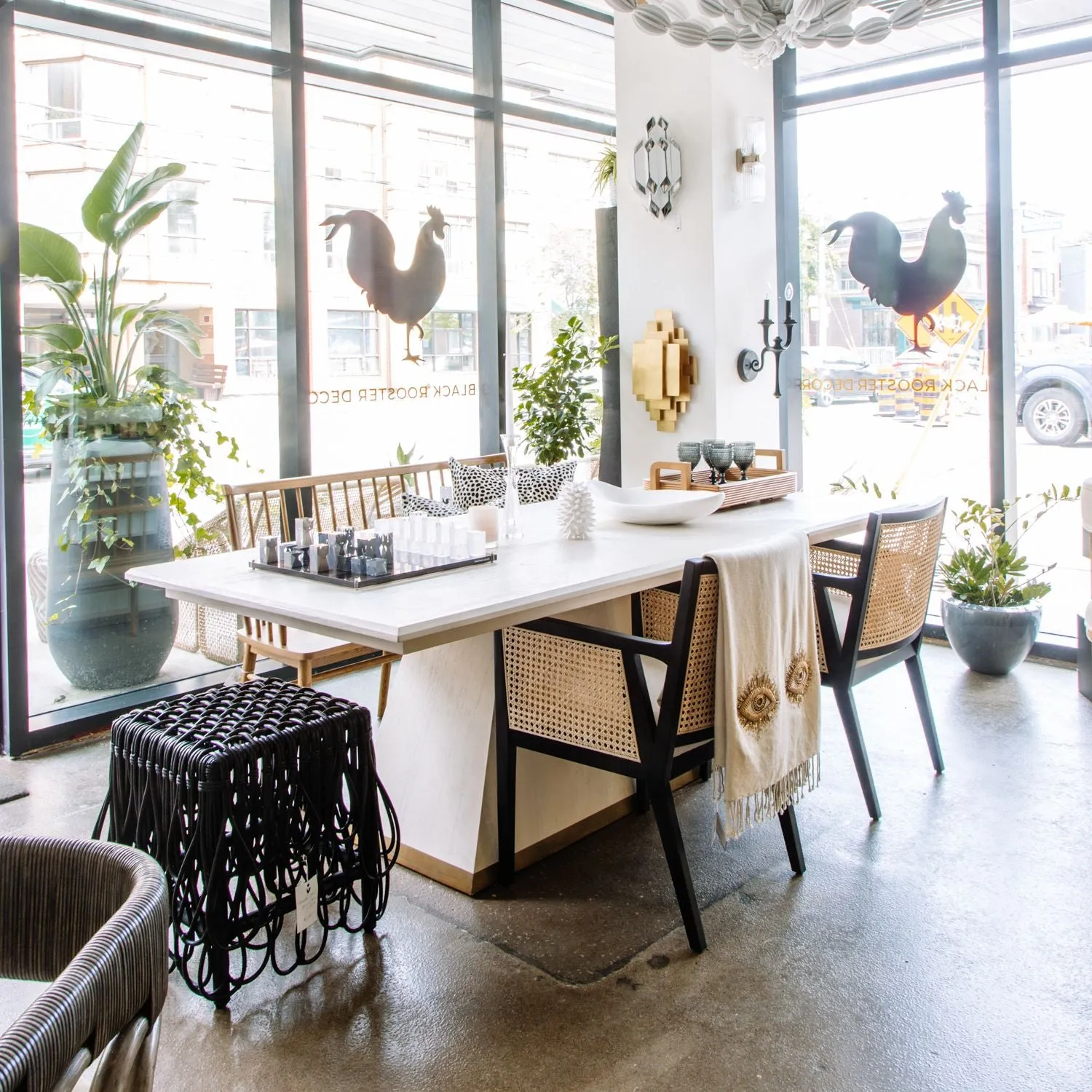 Balvin Dining Table