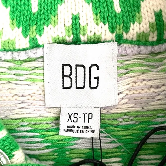 BDG Rían Lace up Sweater