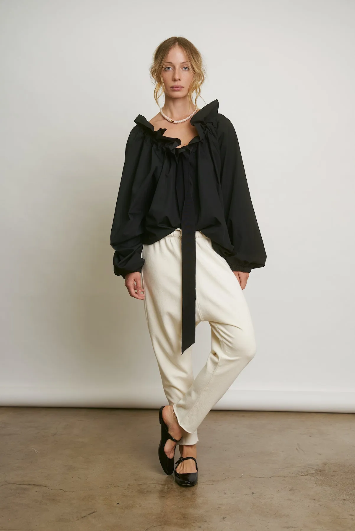 BEAUTIFUL MESS | black poplin