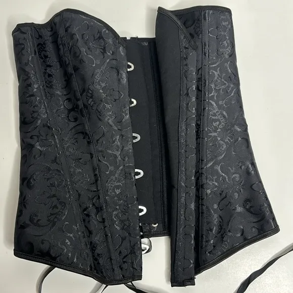 Black Corset | Silver Linked Front | Boned Structured | Back Braided Tie Gothic