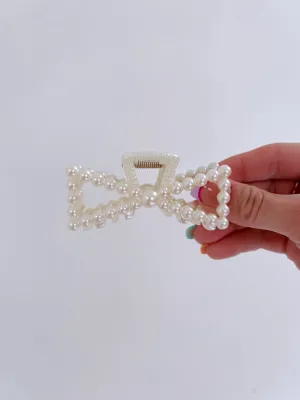 Bow Embellished Claw Clip