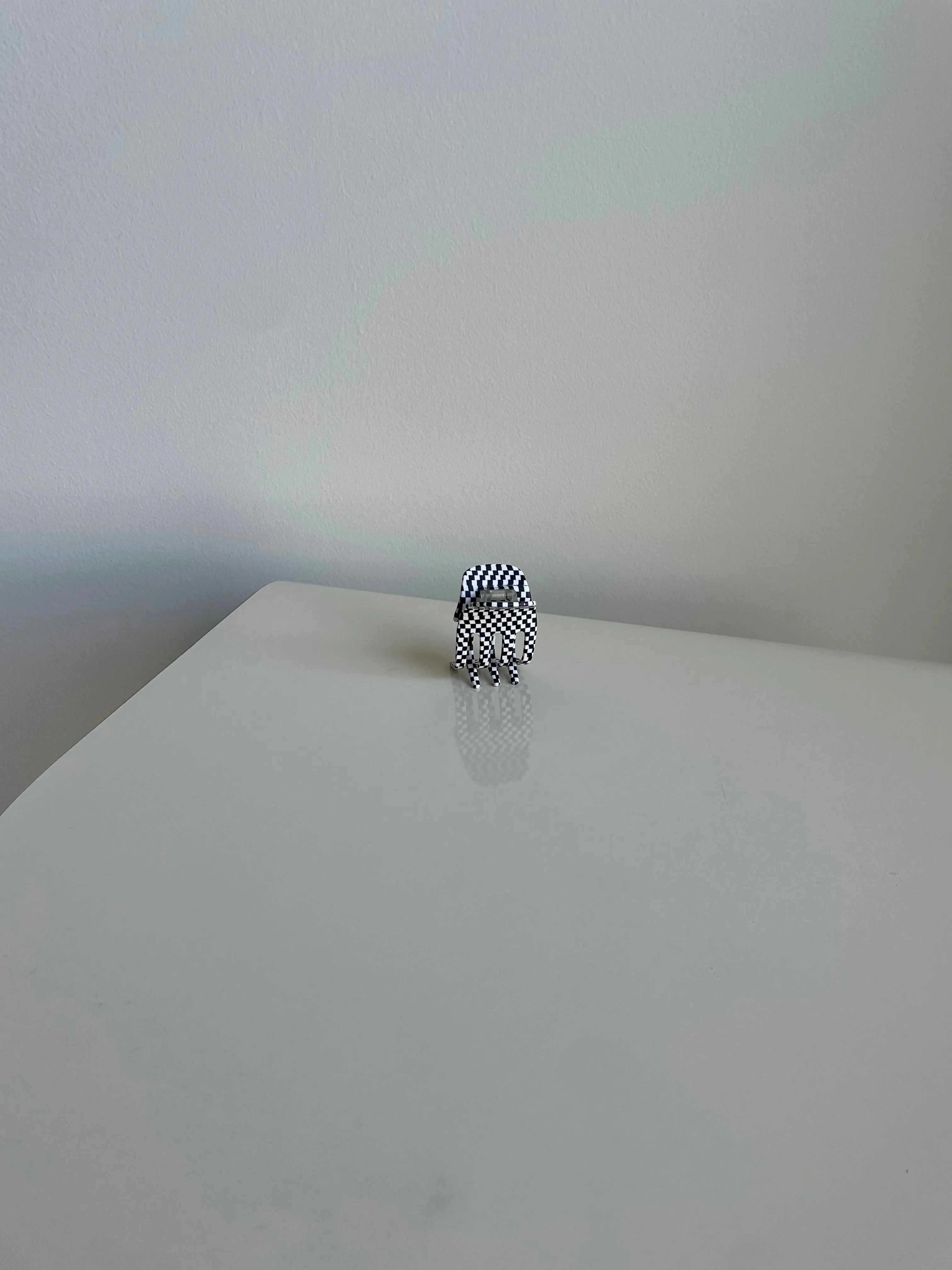check hair claw