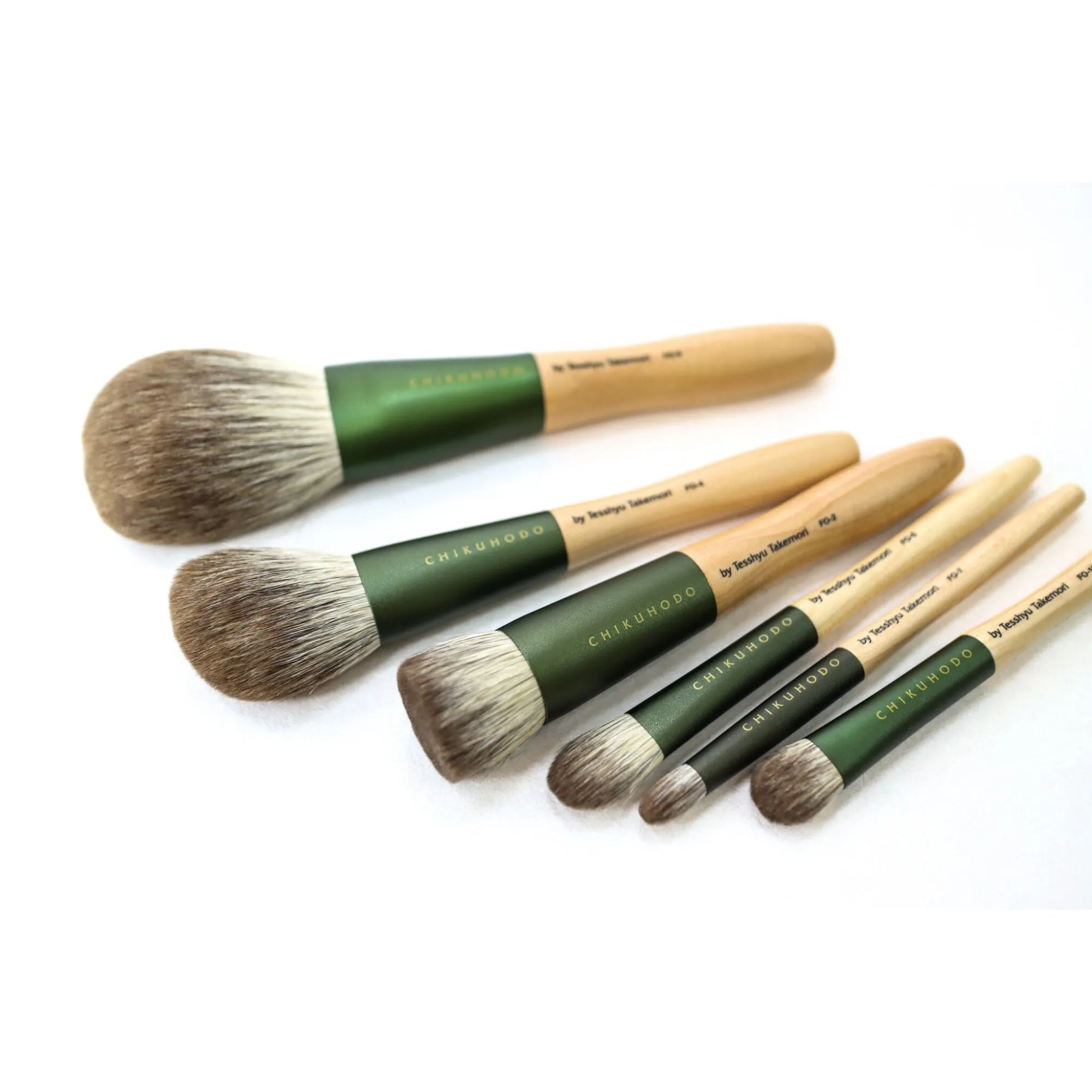 Chikuhodo FO-4 Cheek/ Highlight, FO Series