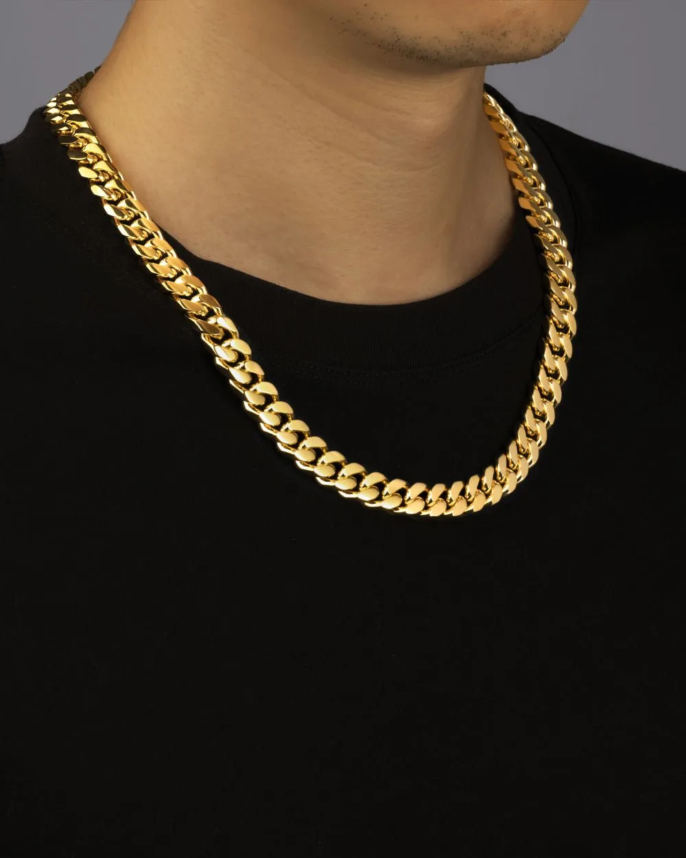 CLEAN BOXED CUBANA CHAIN. - 11MM GOLD
