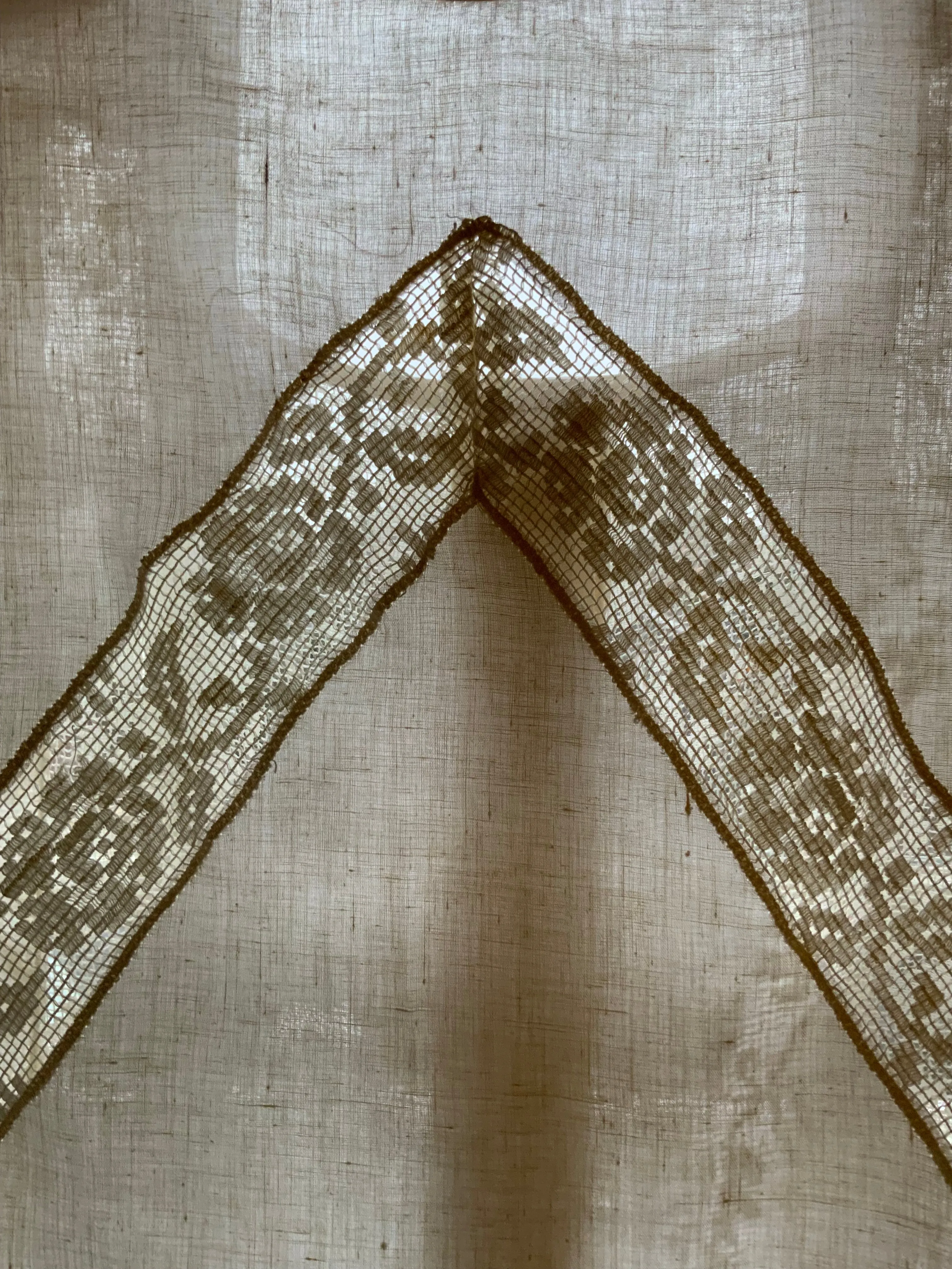 Cotton Blouse adorned with Antique Filet Lace - Y2K - E2