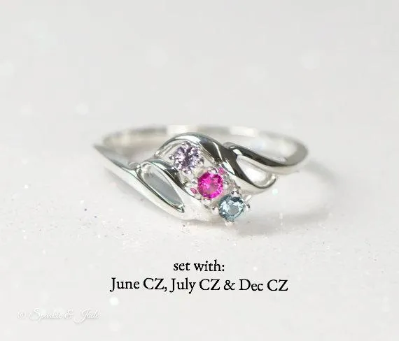 Diagonal Swirl Mother's Family Birthstone Ring