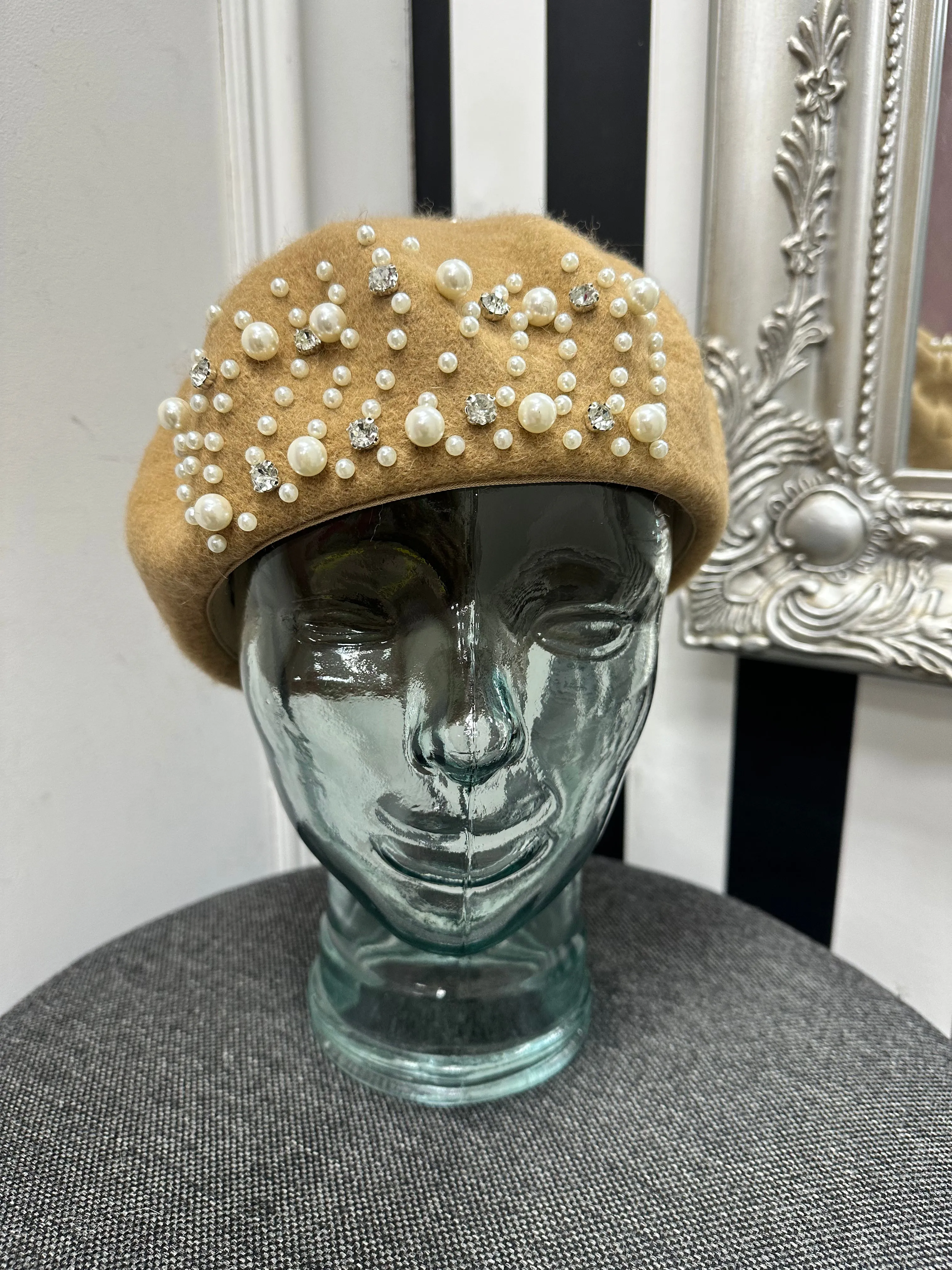 DMB Pearl Embellished Beret