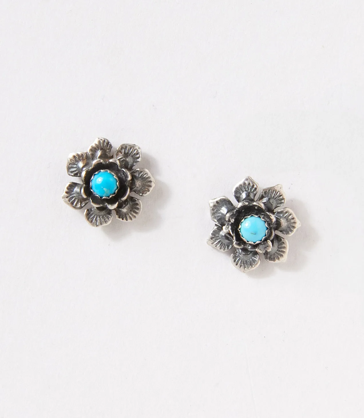 Embellished Flower Turquoise Earrings