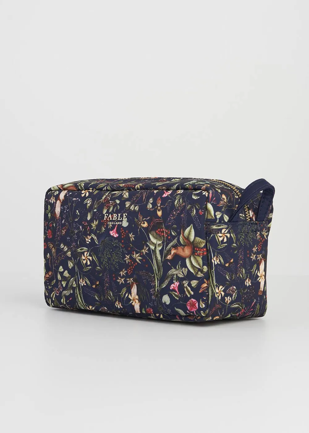 Fable England Wolf Garden Travel Pouch Navy