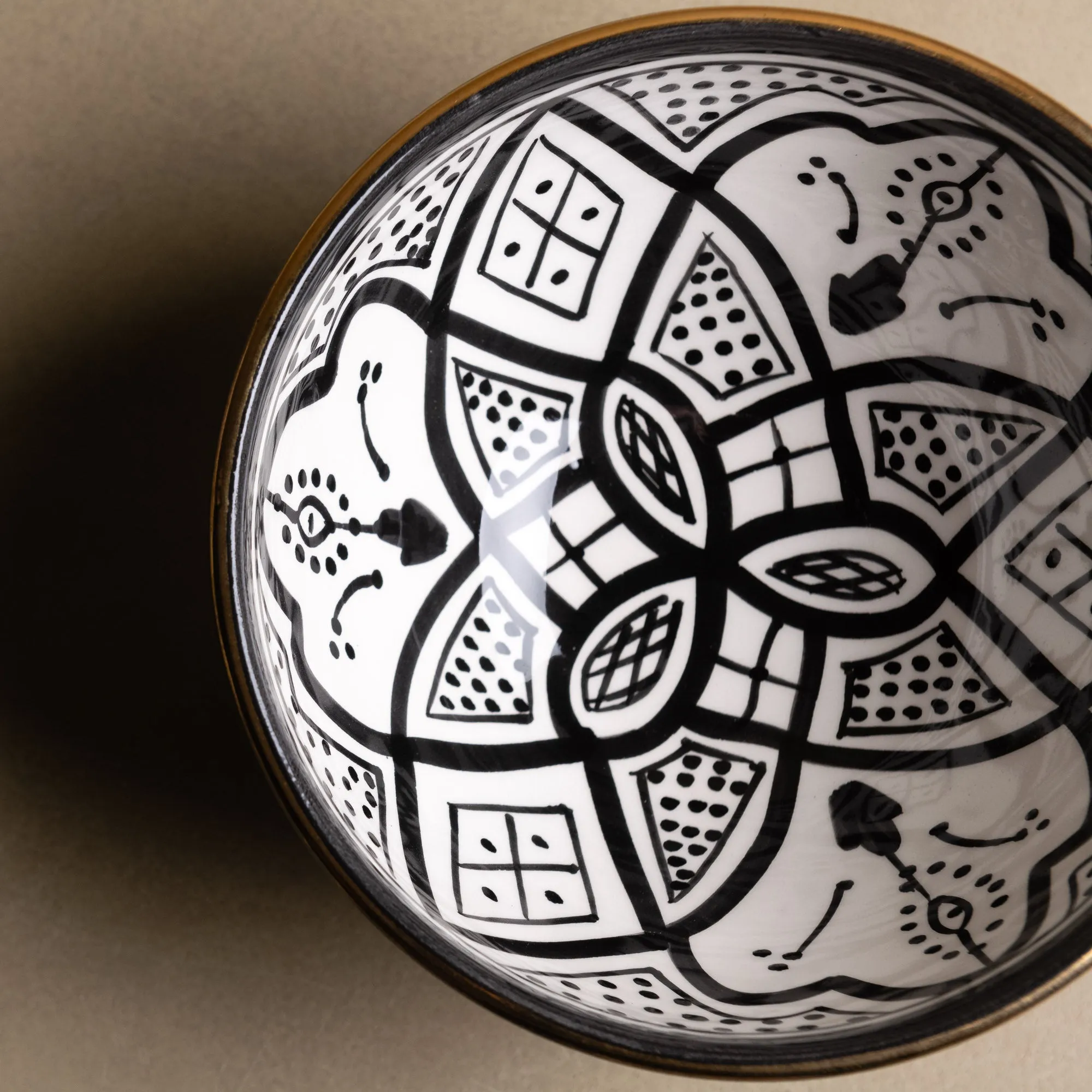 Fez Noir Bowl - Moroccan Dinnerware Adorned with 12 Carat Gold Accents