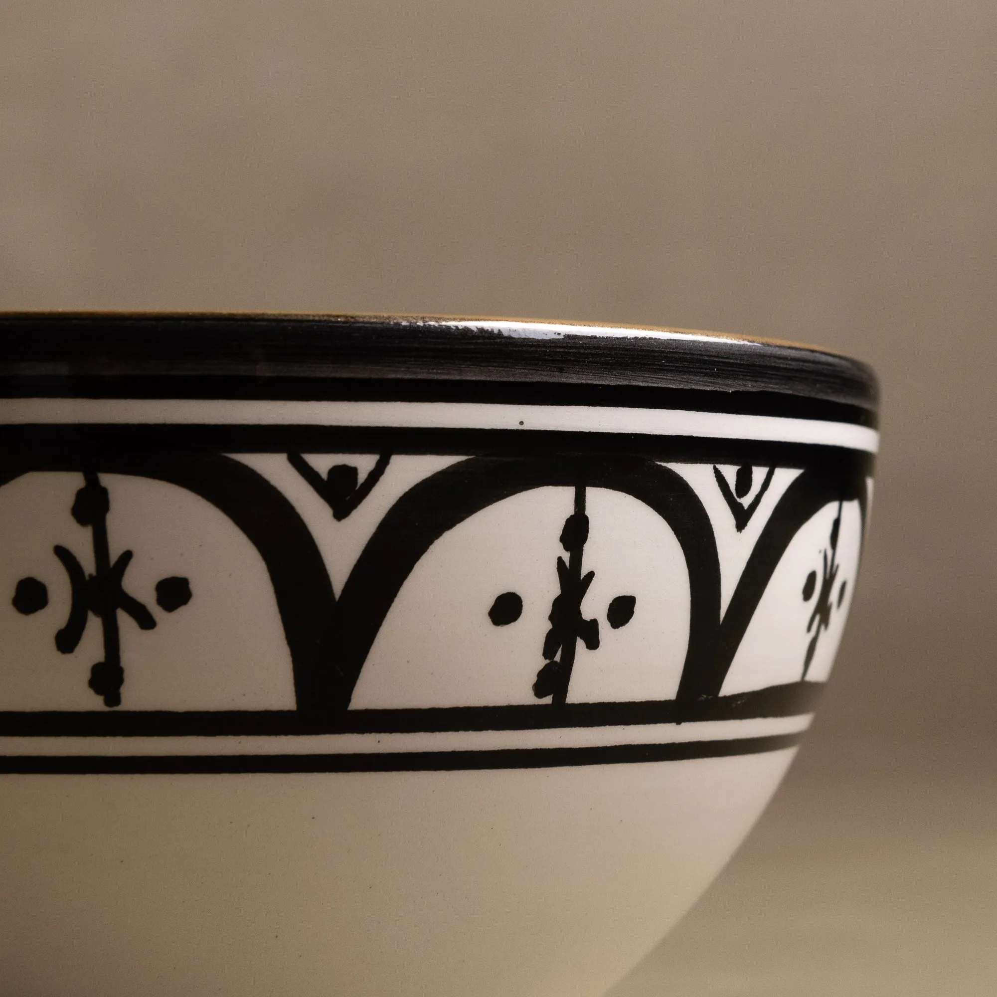 Fez Noir Bowl - Moroccan Dinnerware Adorned with 12 Carat Gold Accents