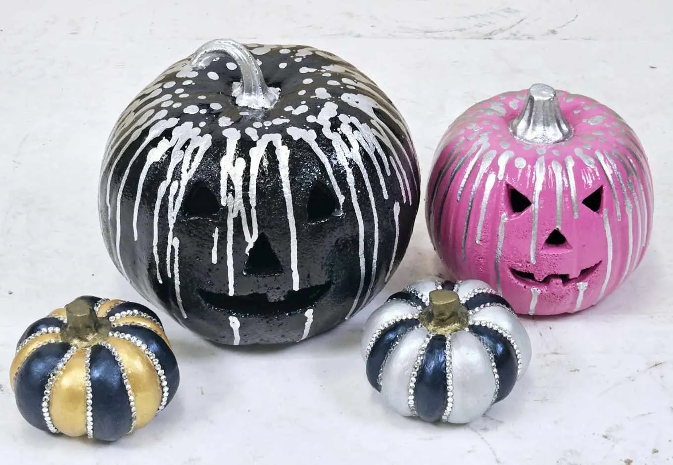 Glitz Gourd - Gold/Black