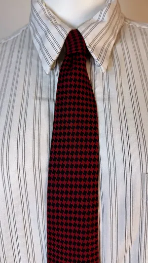 Hermes 100% Silk Vintage Tie