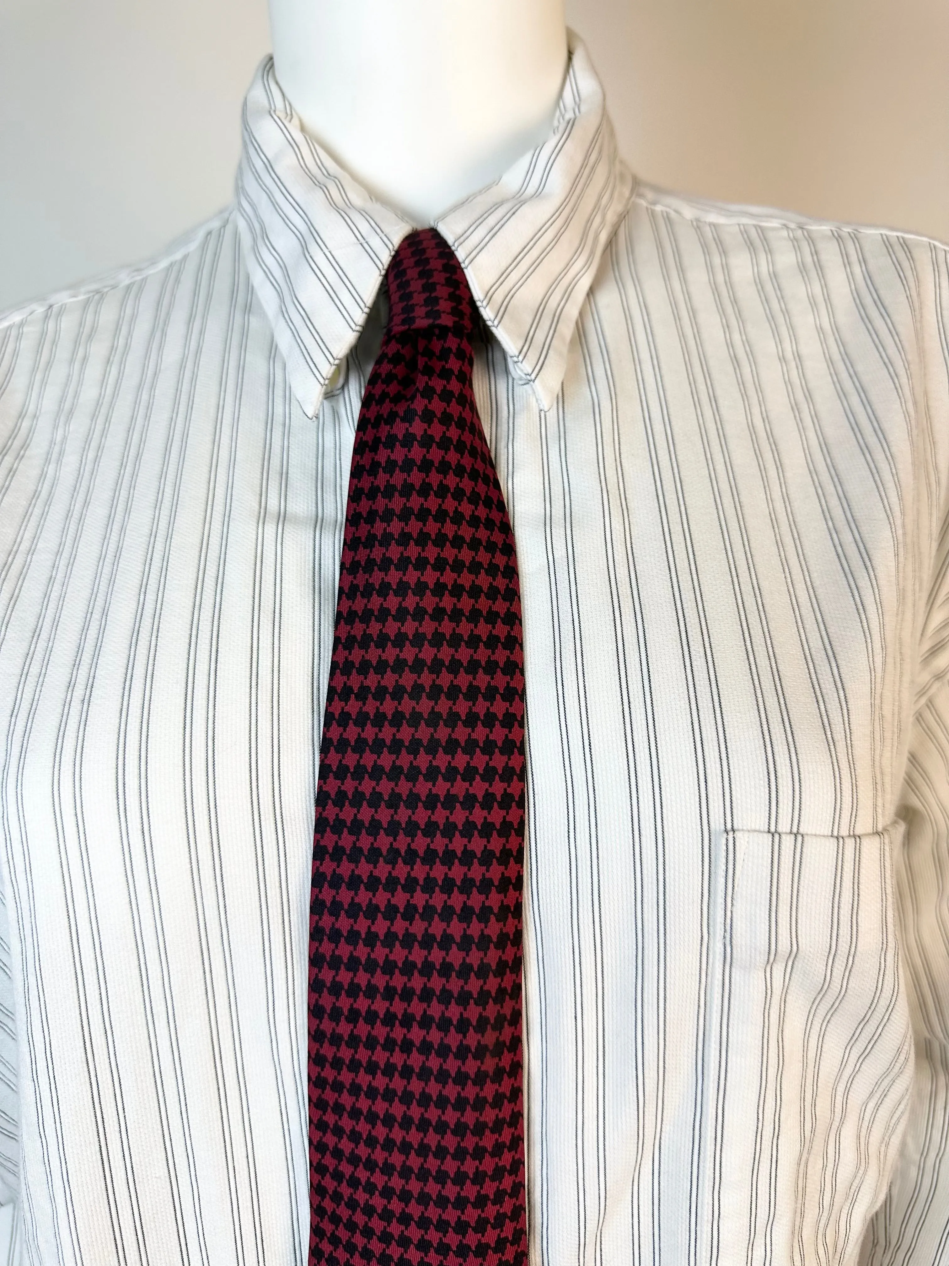 Hermes 100% Silk Vintage Tie
