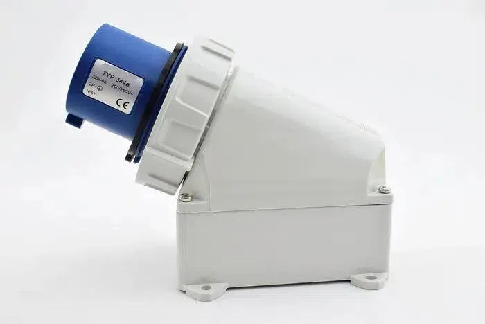 Inlet 32 Amp IP67 Angled