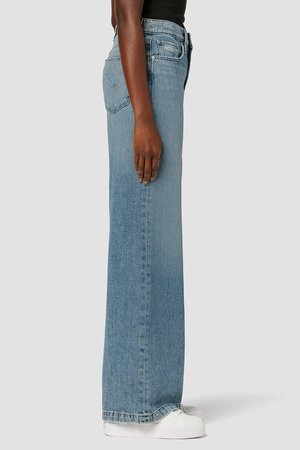 Jodie Loose Fit Wide Leg Petite Jean