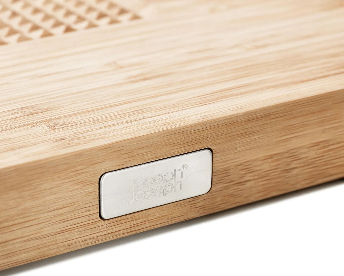 Joseph Joseph Cut & Carve Bamboo Chopping Board