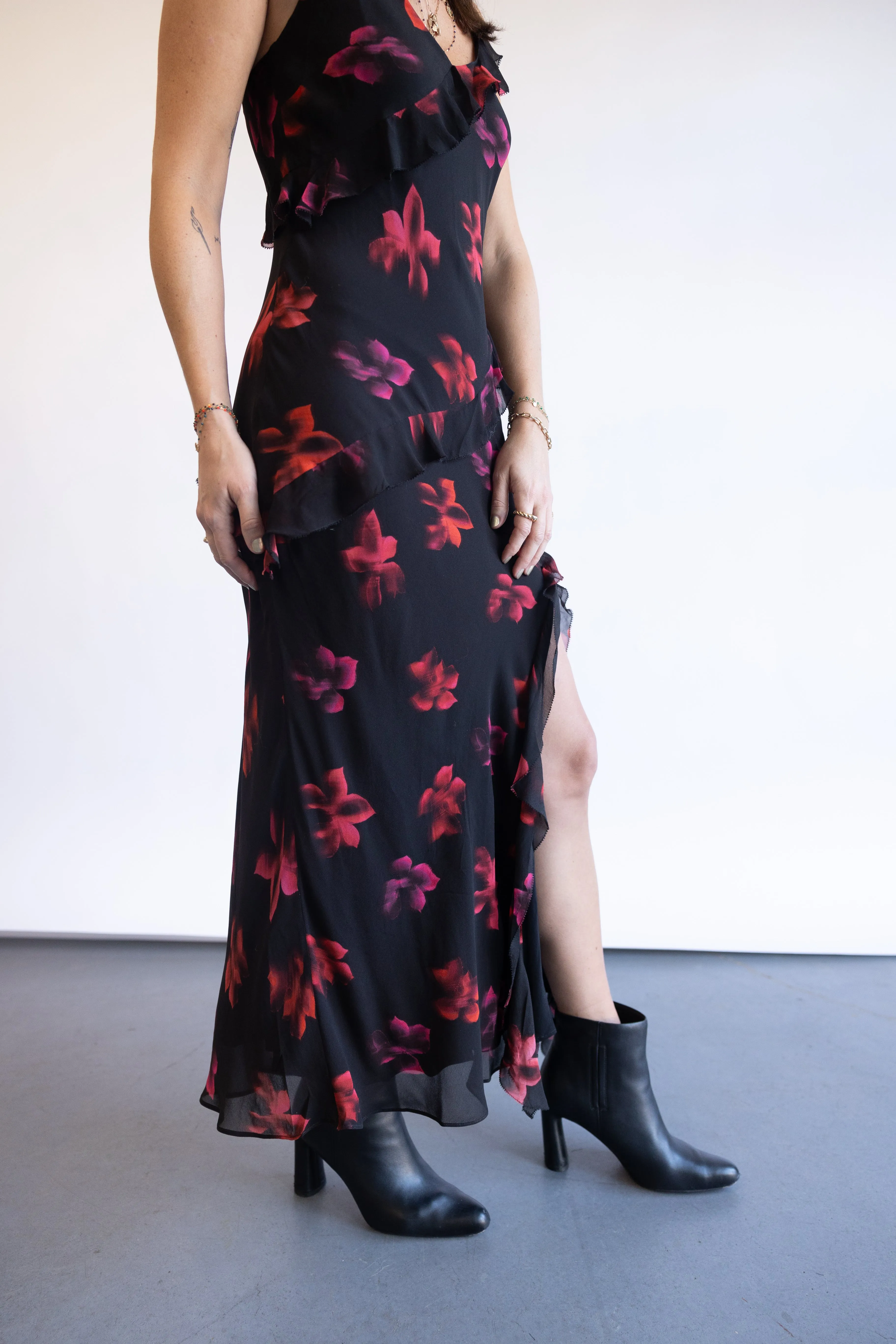 Kariselle Dress - Dark Azalea