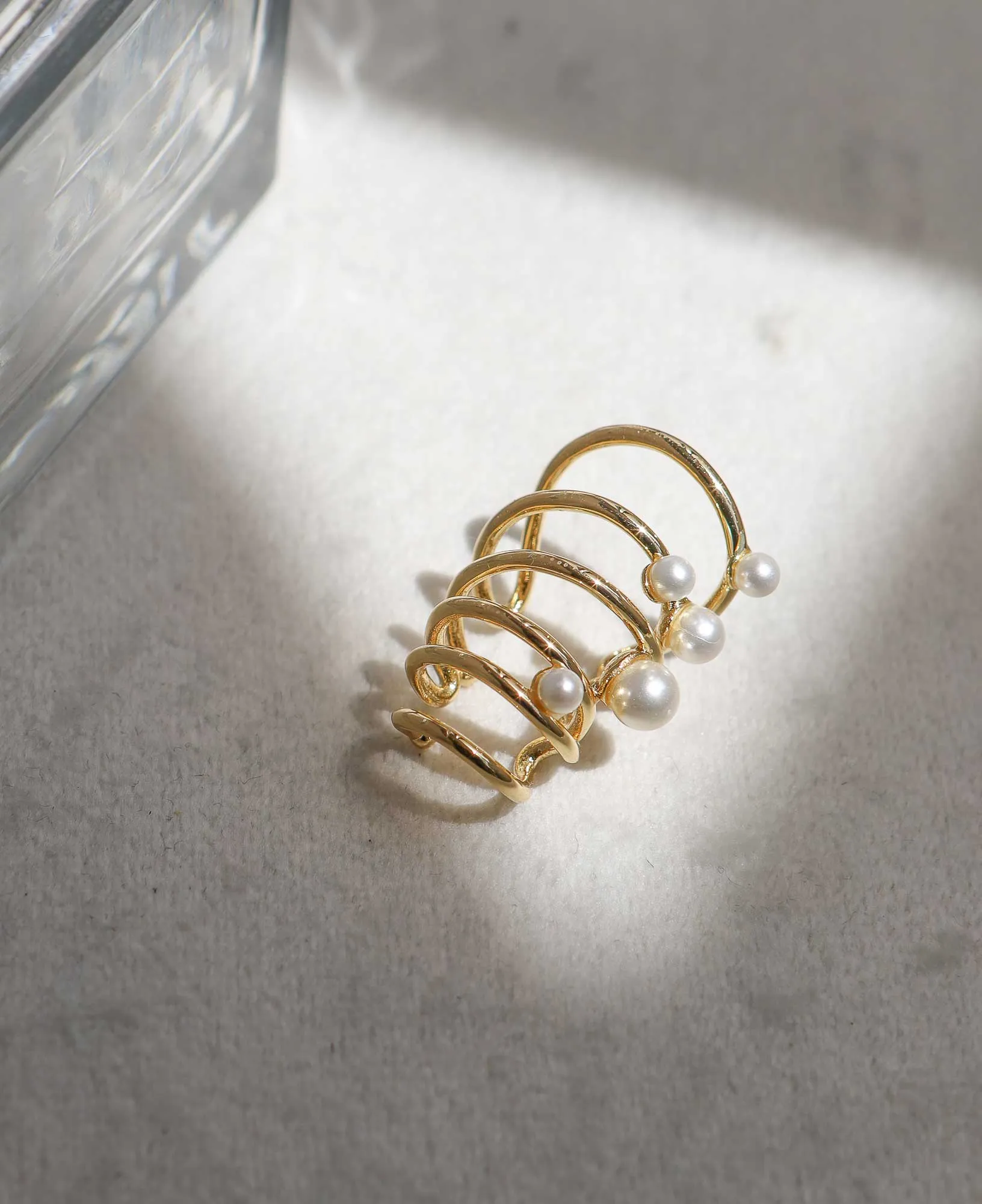 Kayla Embellished Pearl Ear Cuff