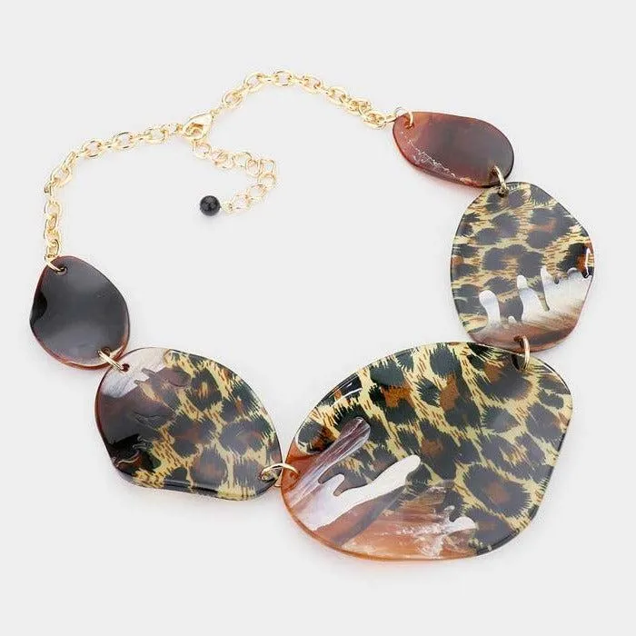 Leopard Patterned Abstract Necklace Set