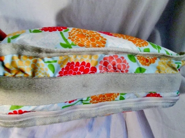 LESPORTSAC Nylon shoulder bag purse crossbody Vegan Le Sport Sac FLORAL PEONY Wallet