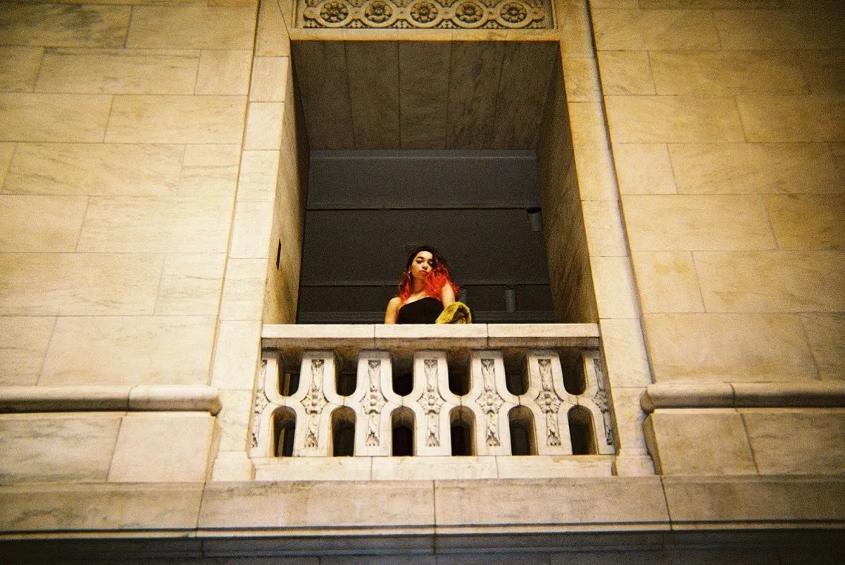 Lomography Simple-Use 35mm Film Camera - Colour