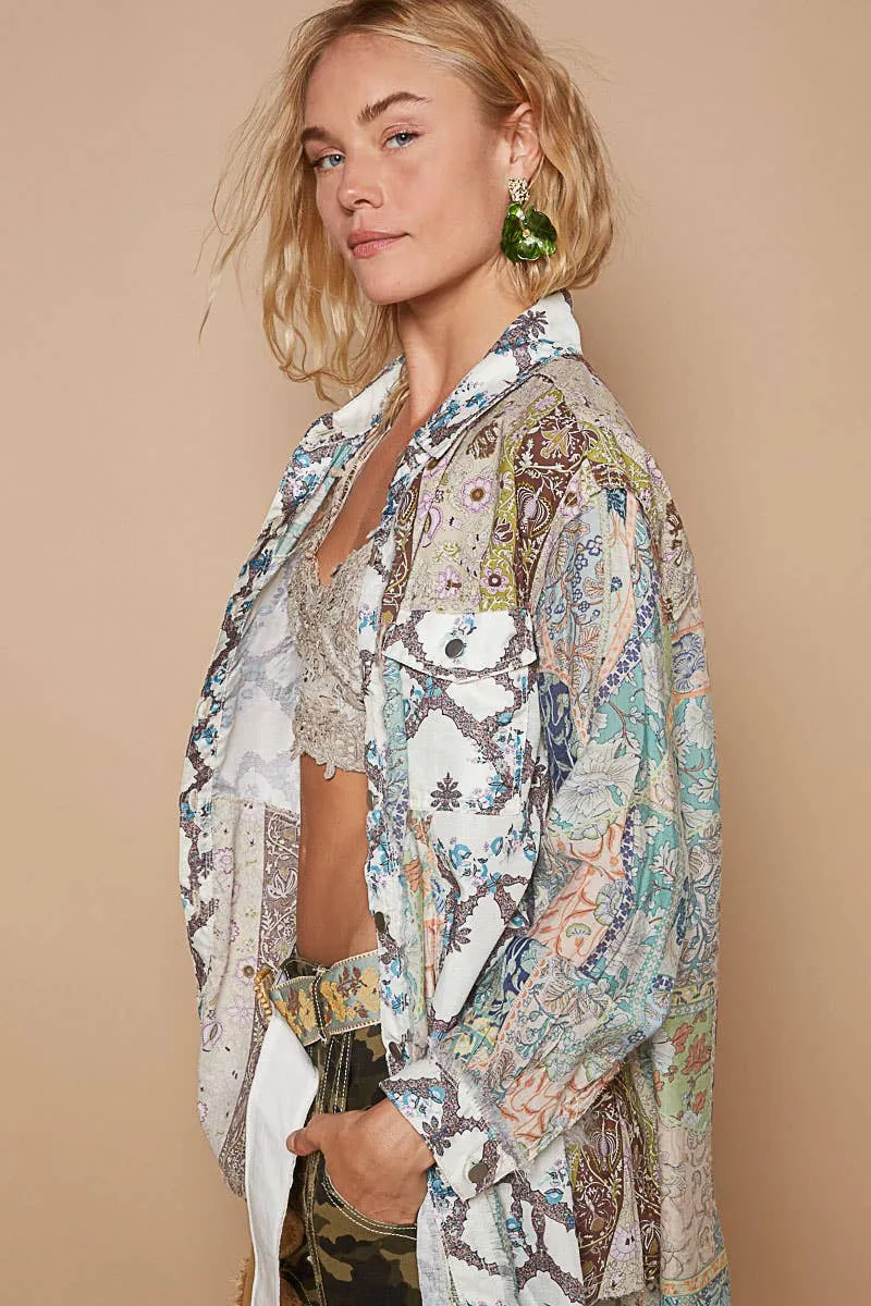 Long sleeve roomy fit shirt in printed woven top: Green Multi