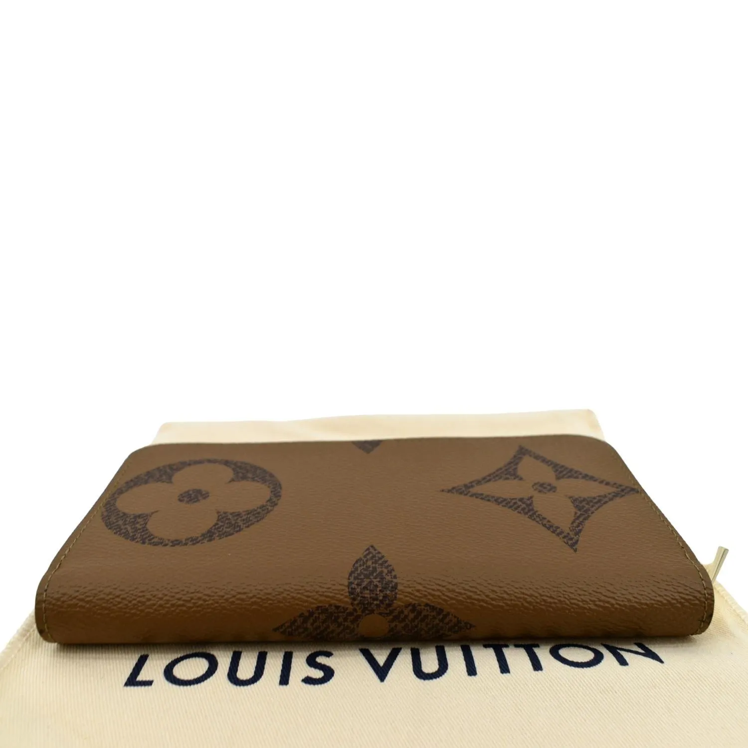 LOUIS VUITTON Giant Monogram Reverse Zippy Wallet Brown