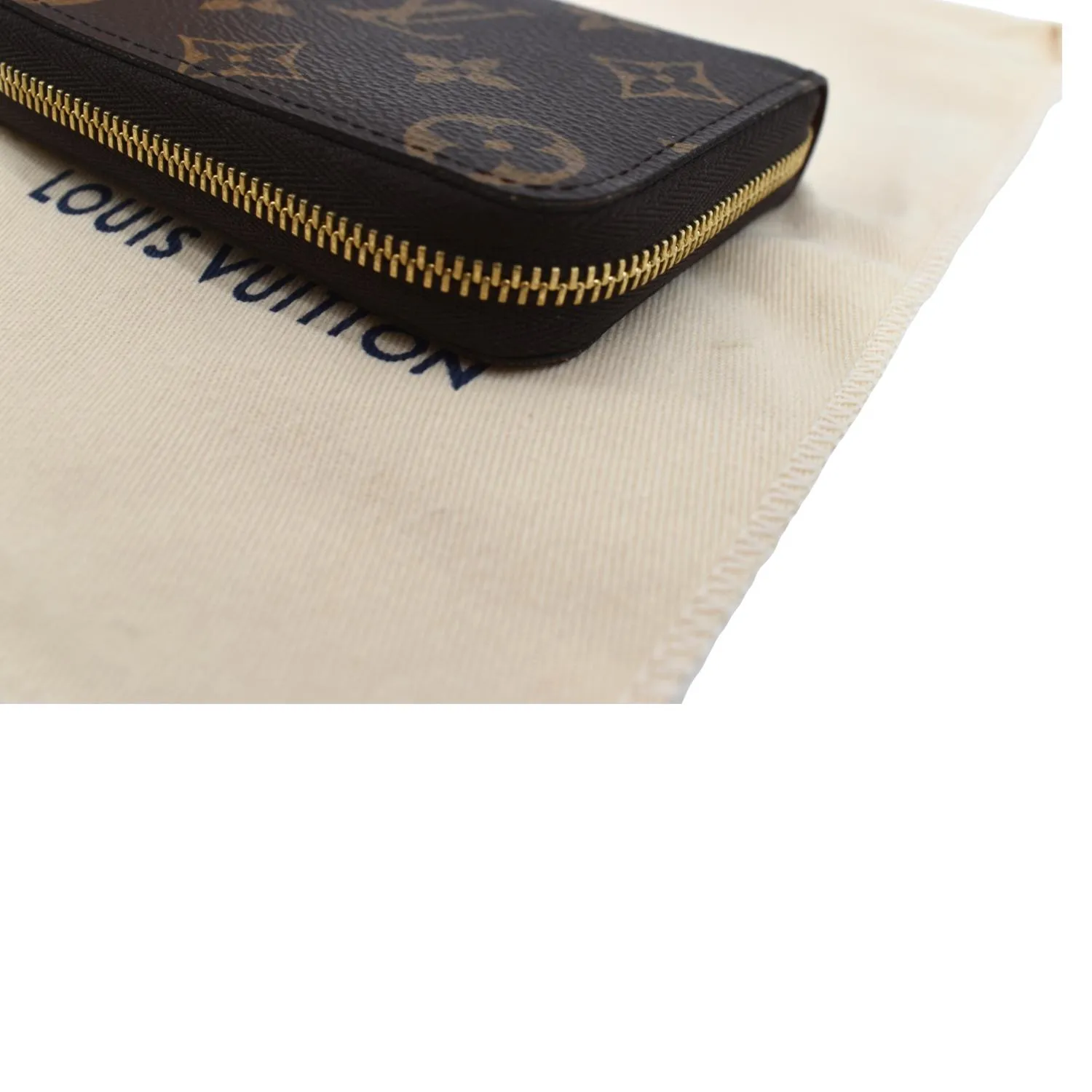 LOUIS VUITTON Monogram Canvas Zippy Coin Purse Brown