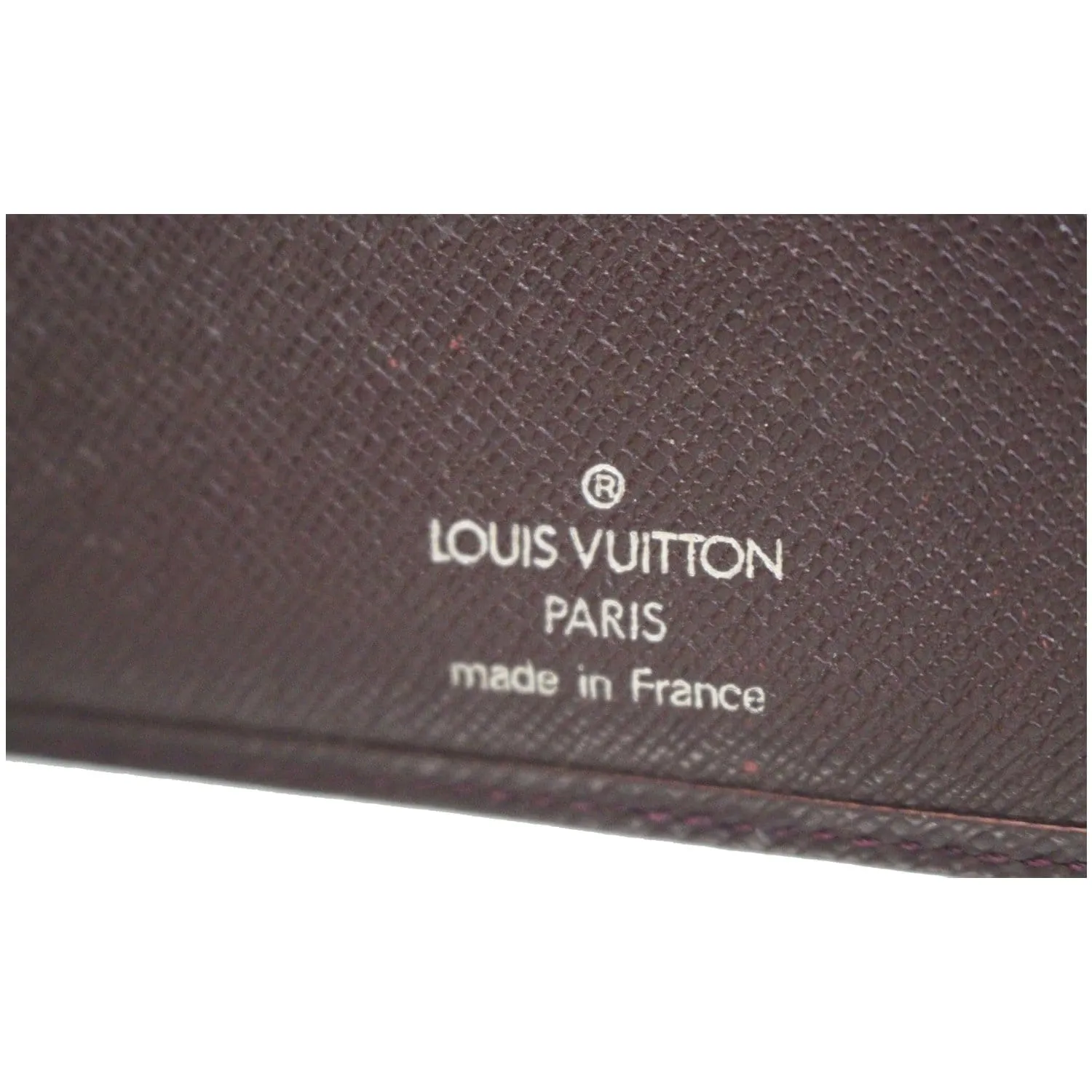 LOUIS VUITTON Multiple Acajou Taiga Leather Bifold Wallet Brown - 25% OFF