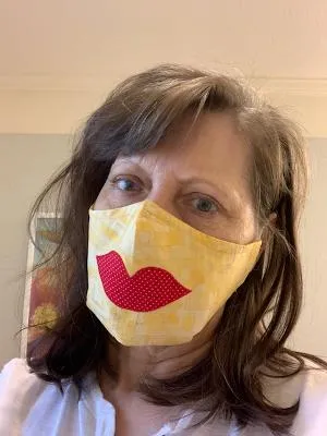 Mask - flat front with darts