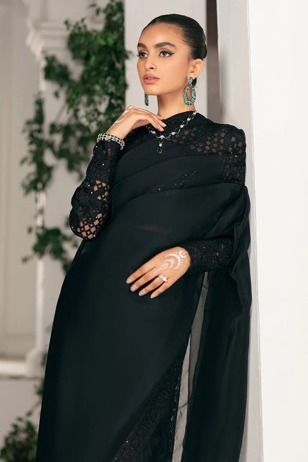 MM-04 | Vanya Mah-E-Meer RTW Stitched Collection