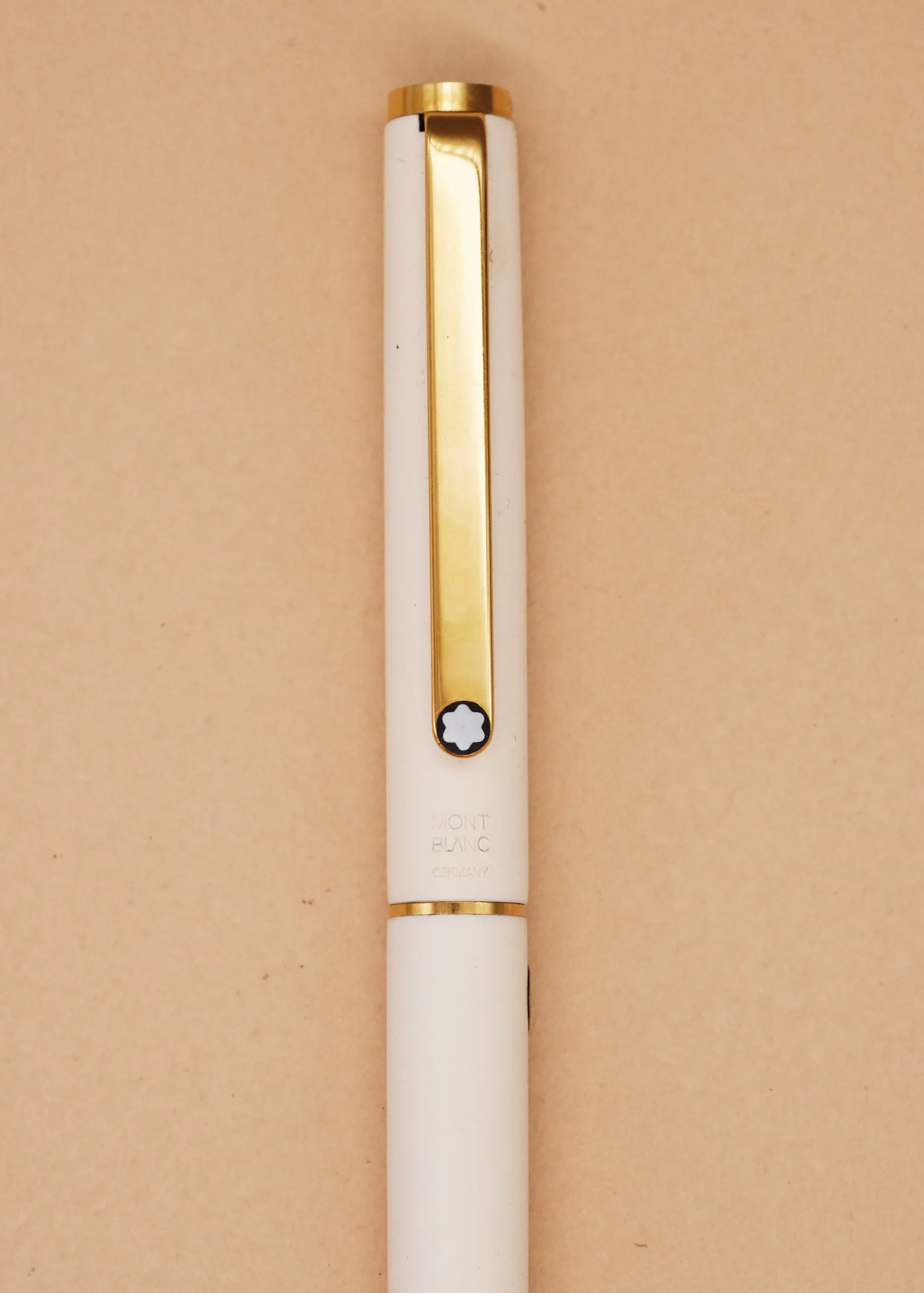 Montblanc Noblesse Slimline Fountain Pen w/Box