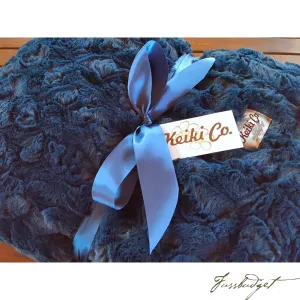 NAVY BELLA COUTURE THROW