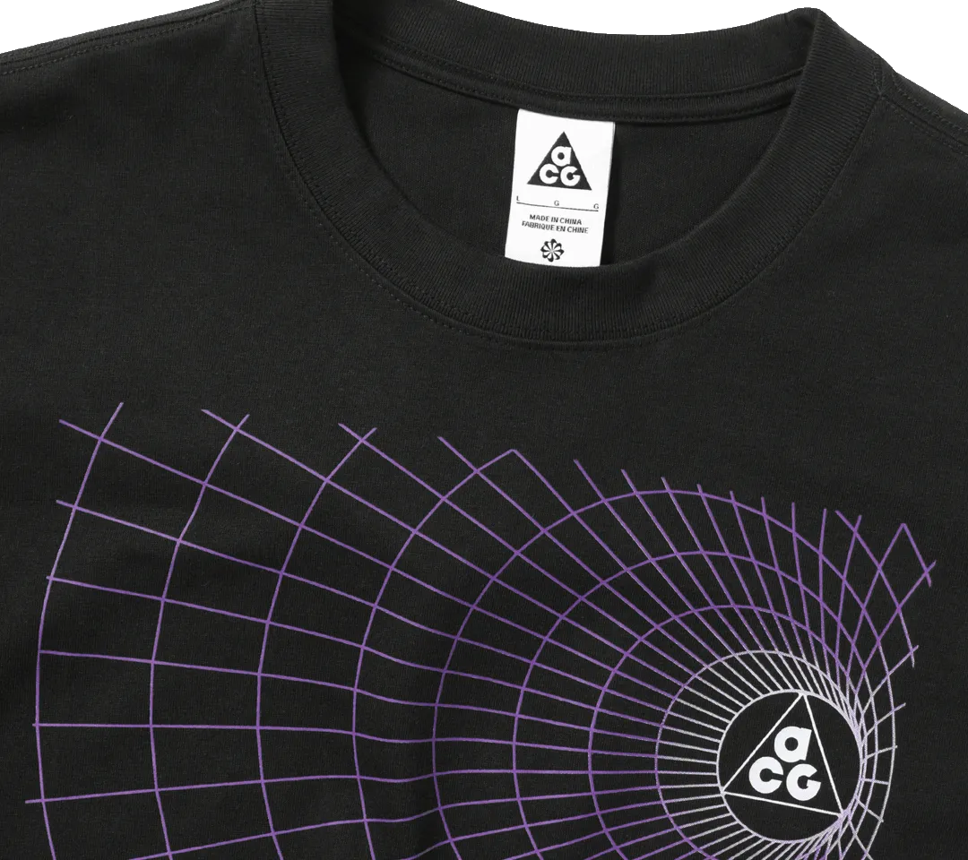 Nike ACG "Manhole" L/S T-Shirt