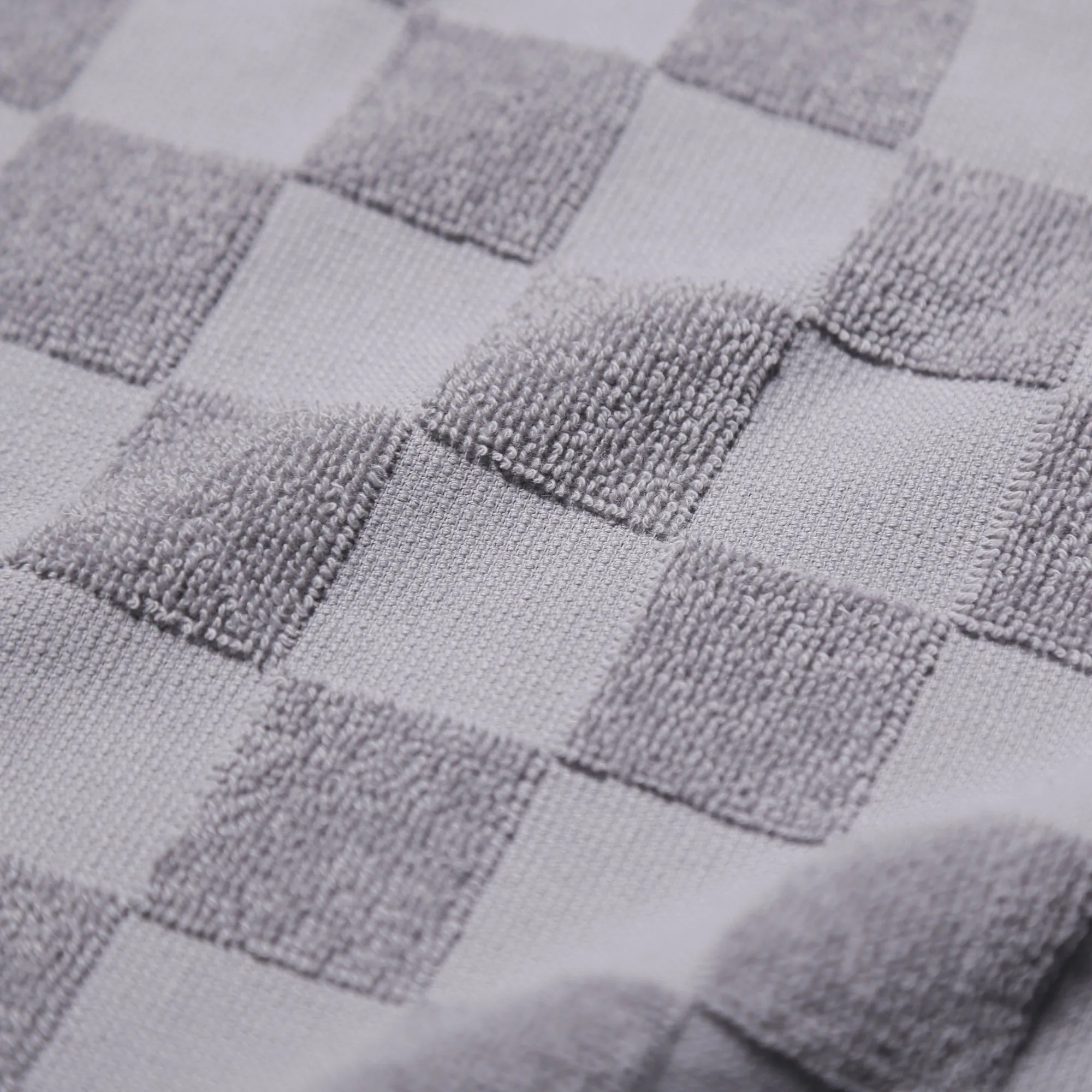 Organic Checkered Bath Towel