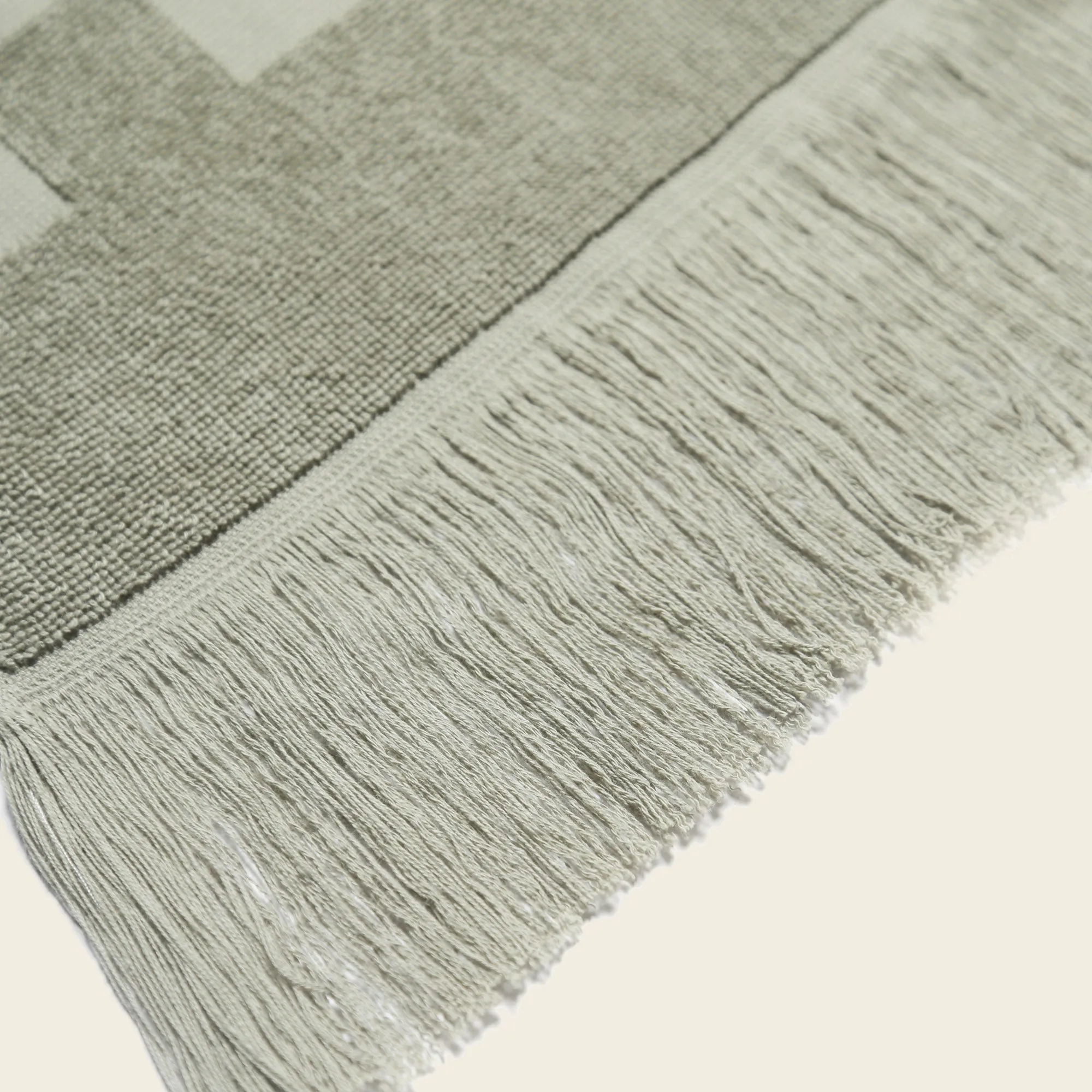 Organic Checkered Bath Towel