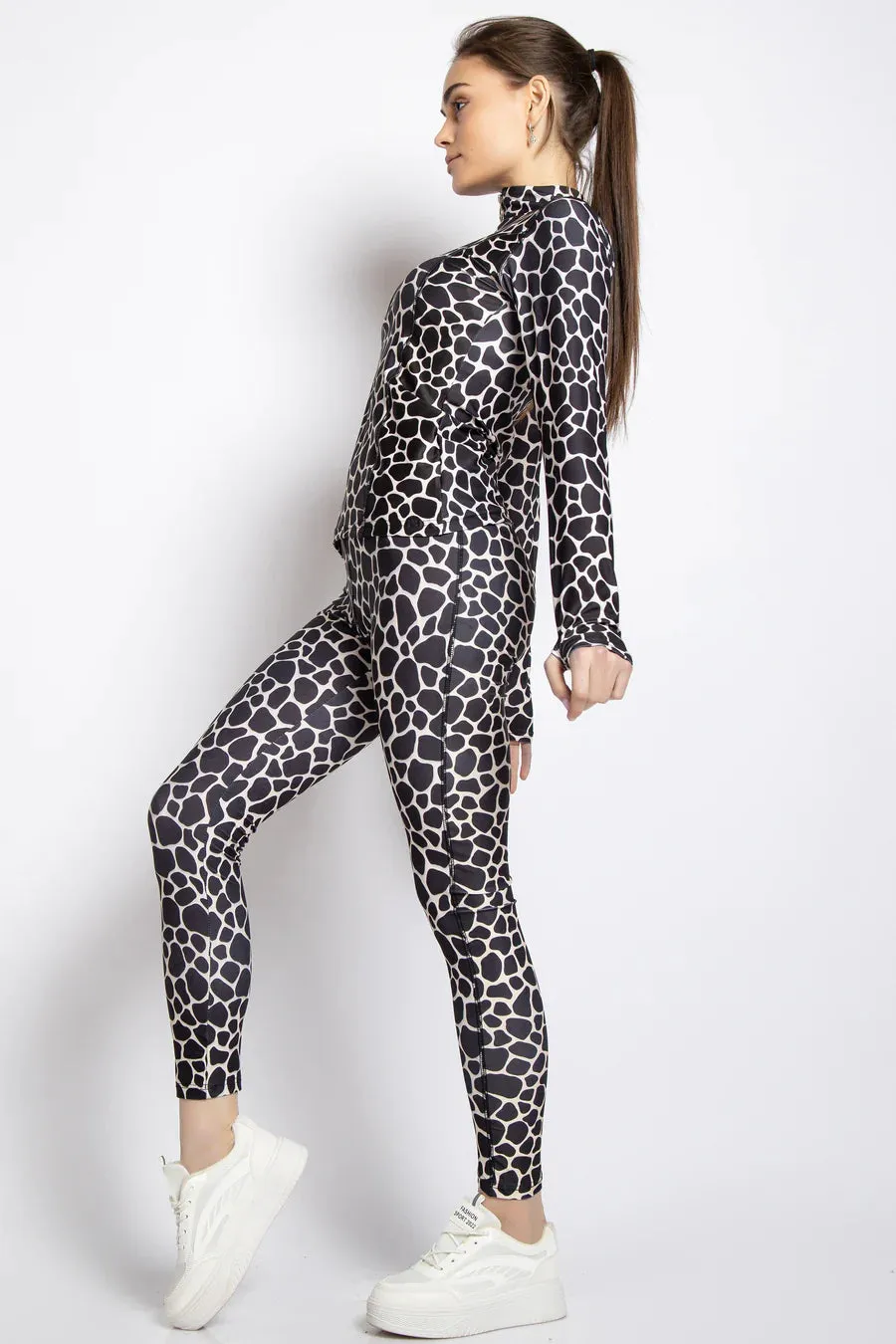 PATTERNED T-SHIRT AND LEGGINGS TRACKSUIT SET