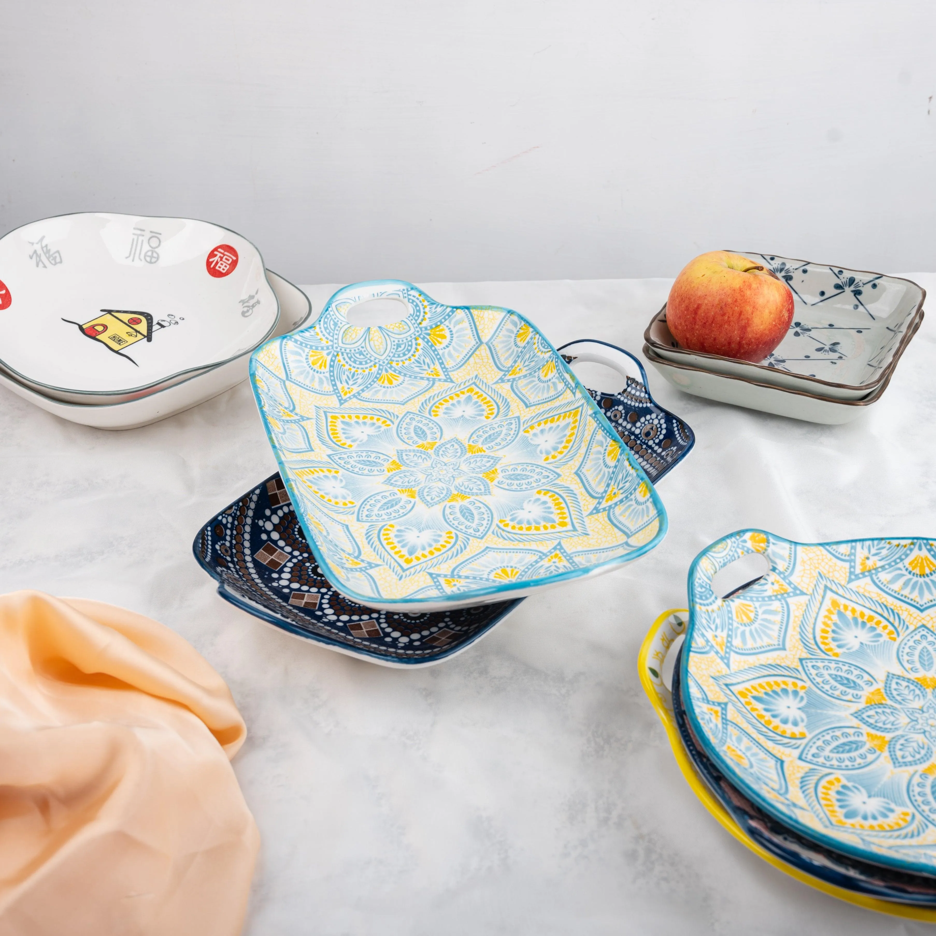 Patterned Tray