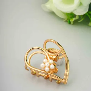 Pearl Adorned Heart Hair Clutcher
