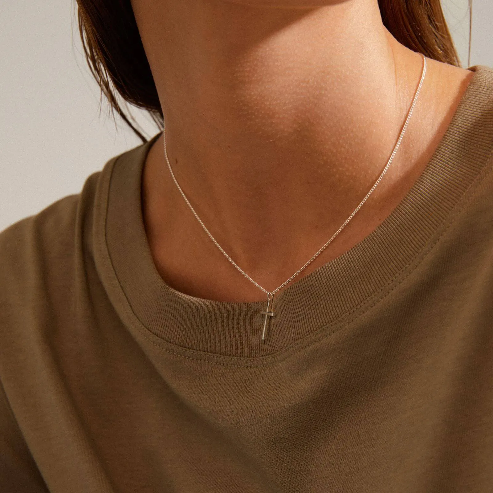Pilgrim Daisy Silver Simple Cross Necklace