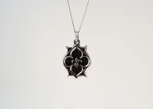 Quatrefoil Necklace