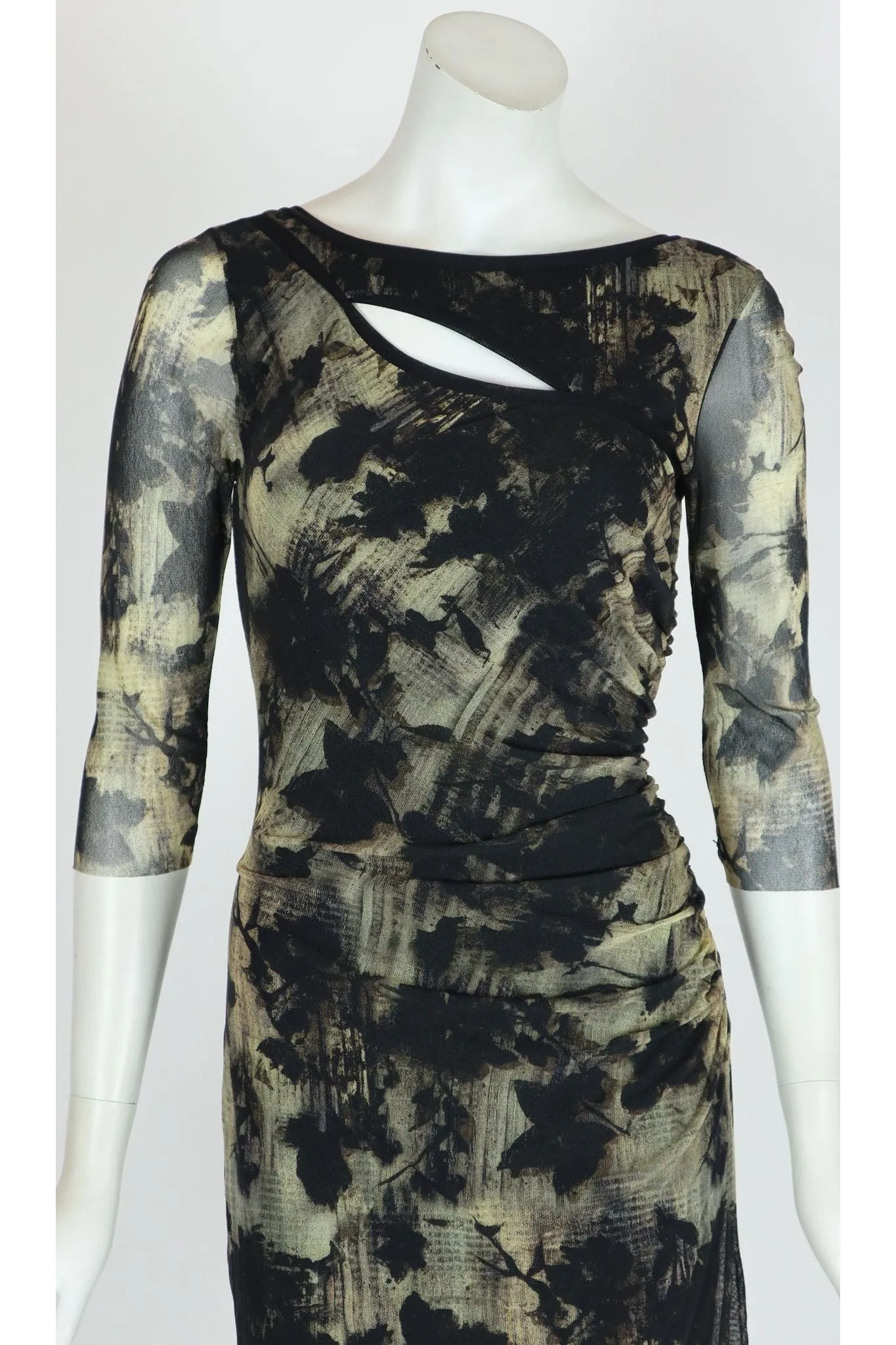 QUEEN Ruched 3/4 Sleeve Keyhole Neckline Knee Length Print Dress